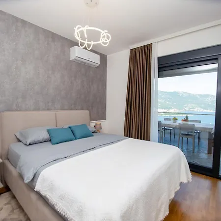 Maya Villa Budva
